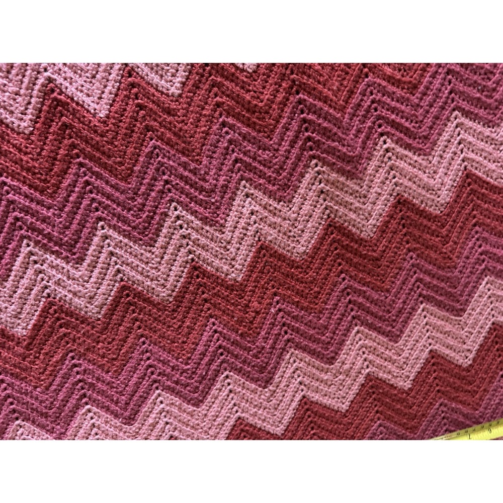 Crochet  Knit Afghan Throw Blanket Dusty Rose Pink Scallop Wavy Handmade 78 X 30